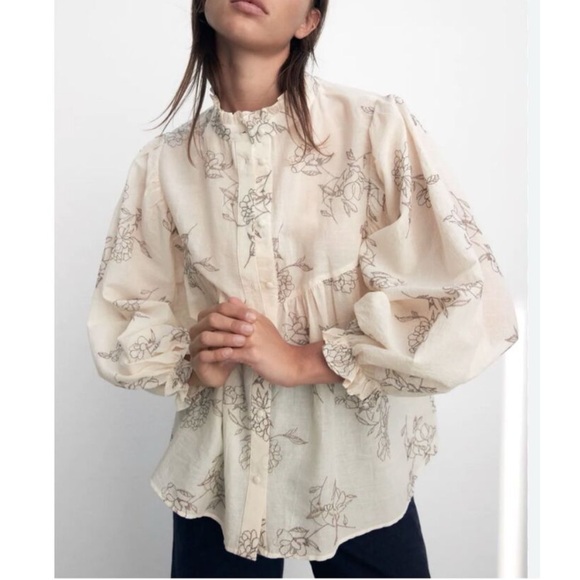 Zara Tops - Zara cream floral puff long sleeve ruffle loose button front blouse top